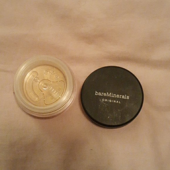 bareMinerals Other - Bare Minerals Powder bareMinerals Other - Bare Minerals Powder